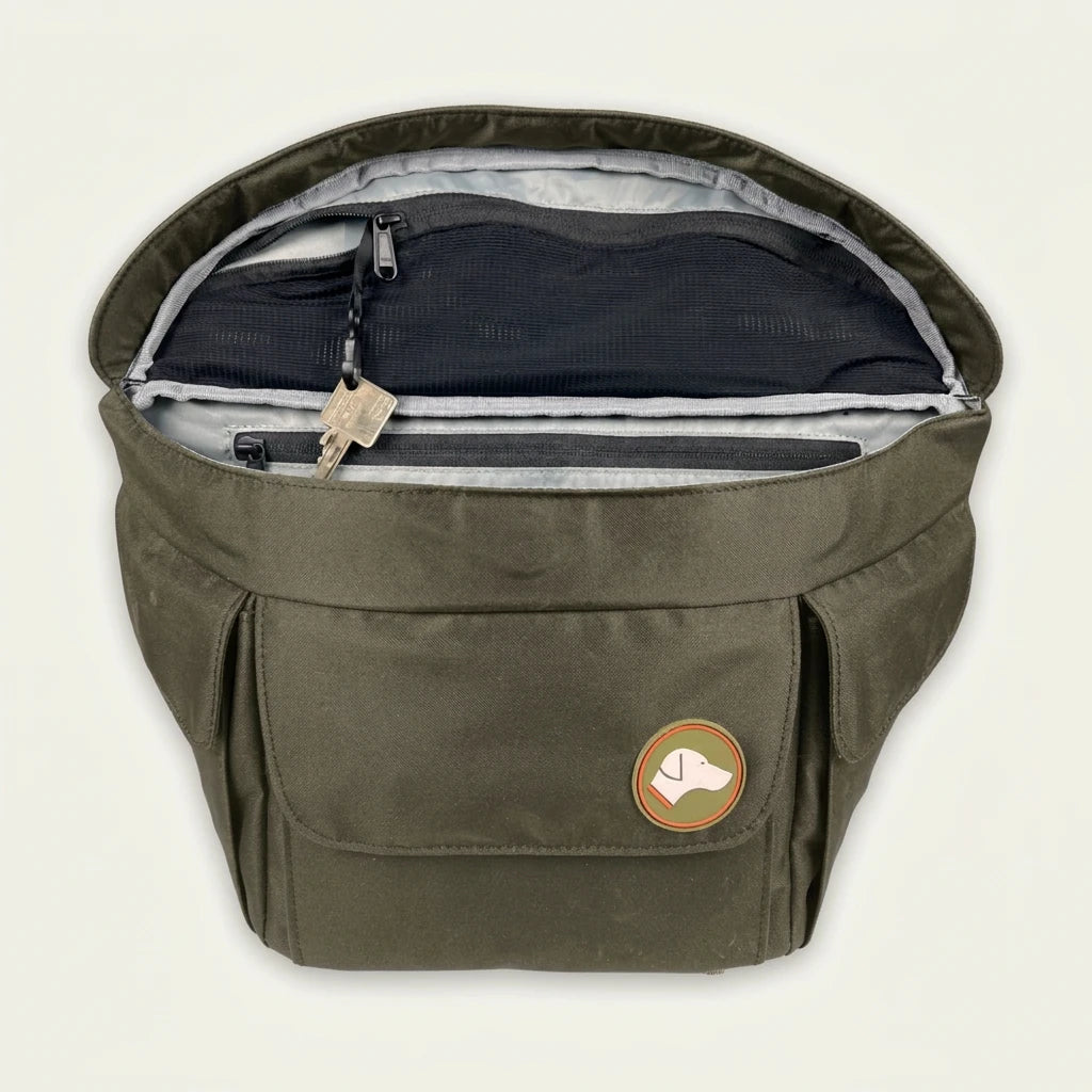 Slingbag DEXTER — die Gassi-Tasche für lange Ausflüge mit Hund
