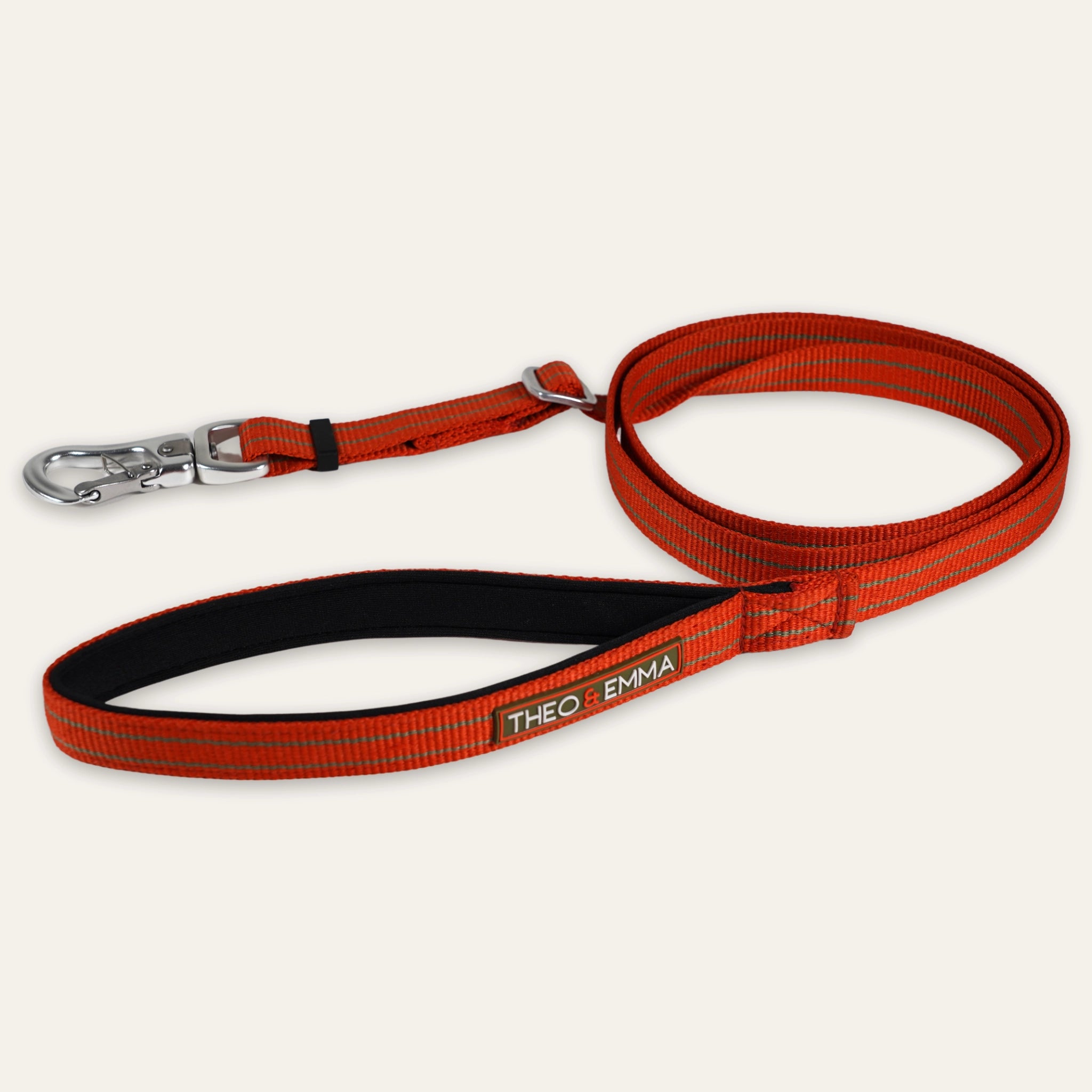 BEAU Leash - Relaxed lead, with full freedom of movement